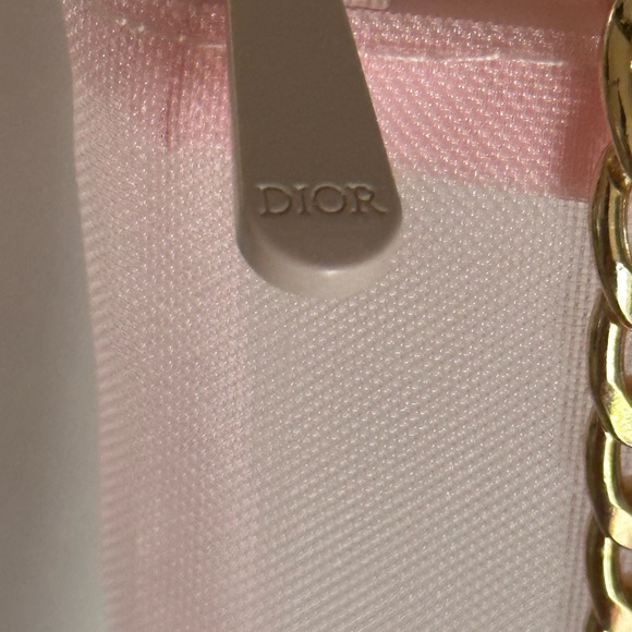 Dior - Picture 6 of 16